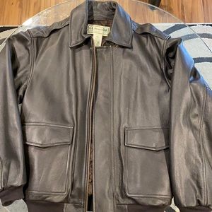 LL BEAN. FLIGHT BOOMER JACKET.